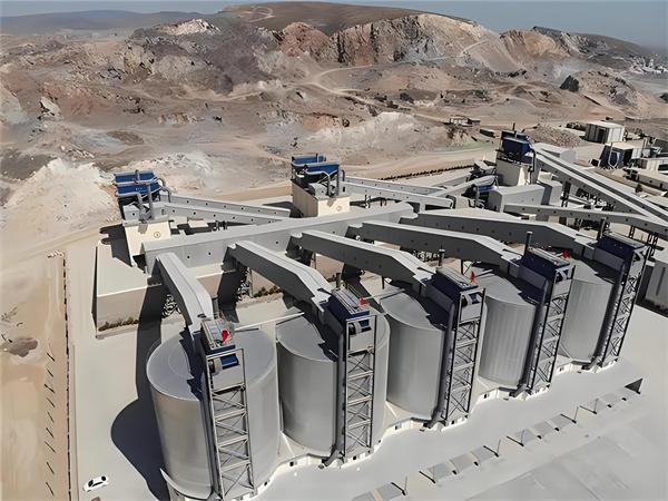 天山水泥钢板仓